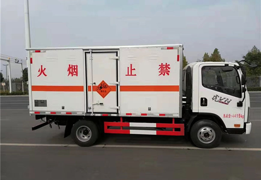 解放藍牌氣體廂式運輸車