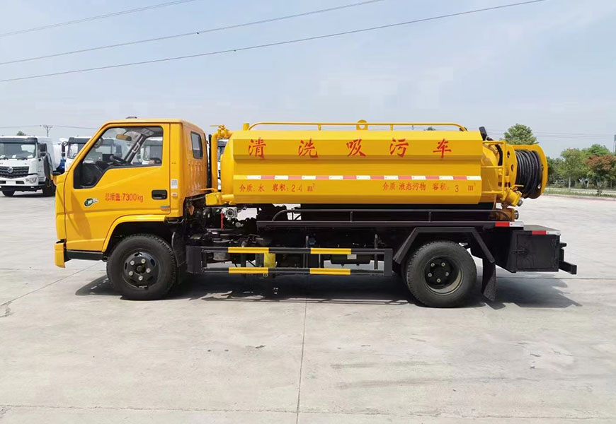 國(guó)六江鈴順達(dá)清洗吸污車